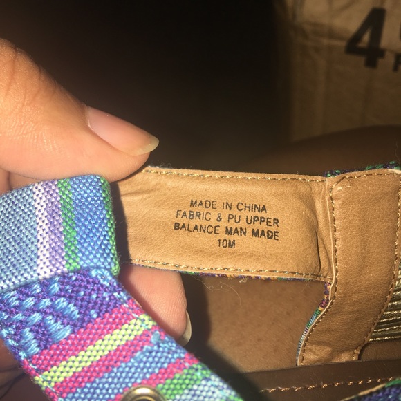 Sandals - Picture 2 of 2